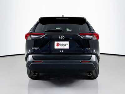2025 Toyota RAV4, $33977. Photo 6
