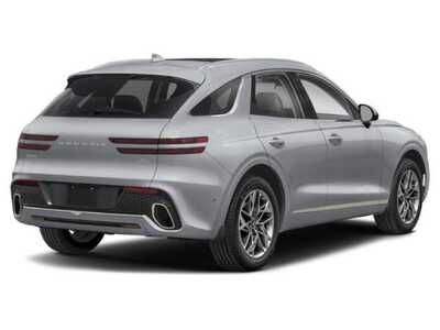 2025 Genesis GV70, $33577. Photo 2