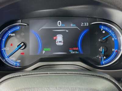 2025 Toyota RAV4, $35977. Photo 12