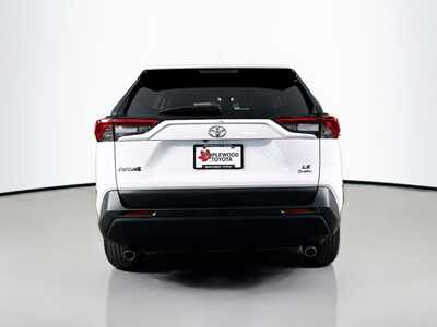 2025 Toyota RAV4, $35977. Photo 6