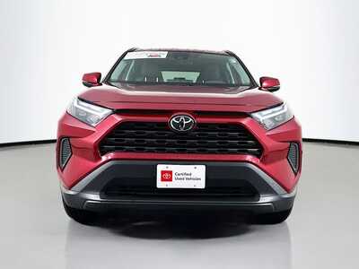 2025 Toyota RAV4, $33977. Photo 2