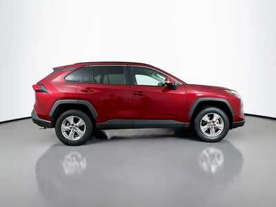 2025 Toyota RAV4, $33977. Photo 8