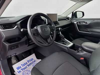 2025 Toyota RAV4, $33977. Photo 9