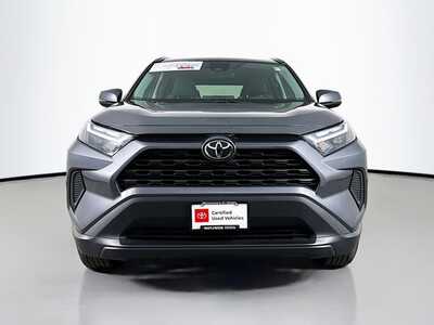2025 Toyota RAV4, $33977. Photo 2