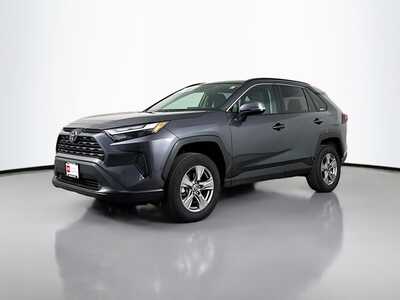 2025 Toyota RAV4, $33977. Photo 3