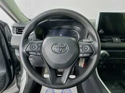 2024 Toyota RAV4, $31977. Photo 11
