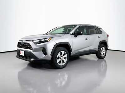 2024 Toyota RAV4, $31977. Photo 3