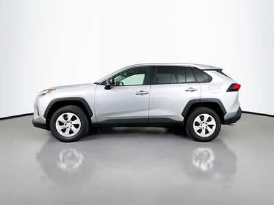 2024 Toyota RAV4, $31977. Photo 4