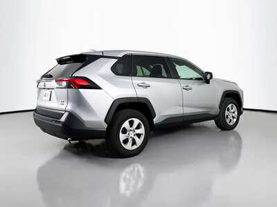 2024 Toyota RAV4, $31977. Photo 7