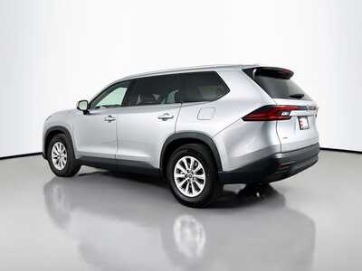 2025 Toyota Grand Highlander, $46477. Photo 5