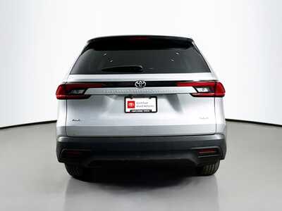2025 Toyota Grand Highlander, $46477. Photo 6