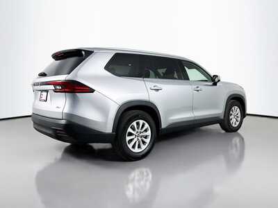 2025 Toyota Grand Highlander, $46477. Photo 7