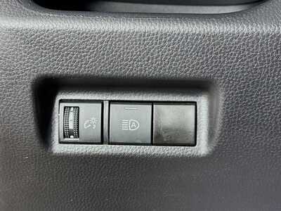 2025 Toyota RAV4, $33977. Photo 10