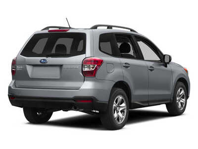 2014 Subaru Forester, $10977. Photo 5