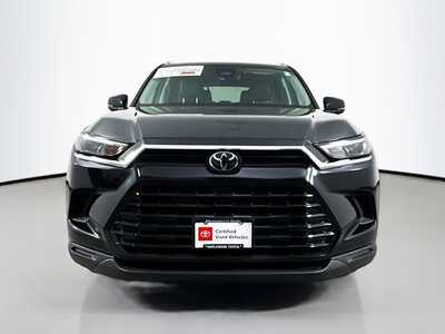 2025 Toyota Grand Highlander, $48777. Photo 2