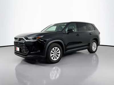 2025 Toyota Grand Highlander, $48777. Photo 3