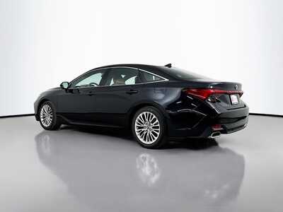 2020 Toyota Avalon, $34951. Photo 5