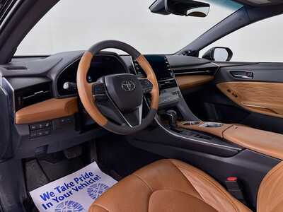 2020 Toyota Avalon, $34951. Photo 9