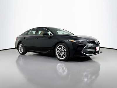2020 Toyota Avalon, $34951. Photo 1