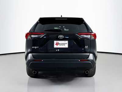 2025 Toyota RAV4, $31977. Photo 6