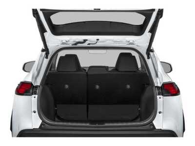 2025 Toyota Corolla Cross, $31977. Photo 11