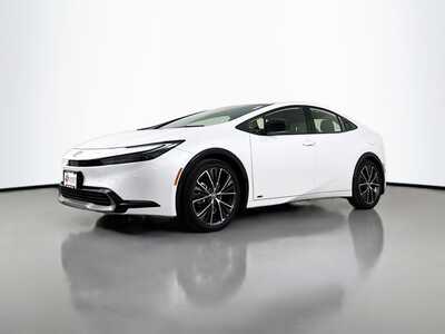 2024 Toyota Prius, $30977. Photo 3