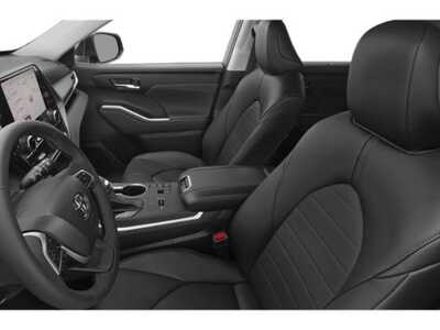 2024 Toyota Highlander, $42477. Photo 9