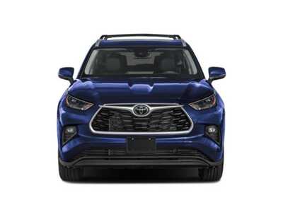 2025 Toyota Highlander, $45977. Photo 4