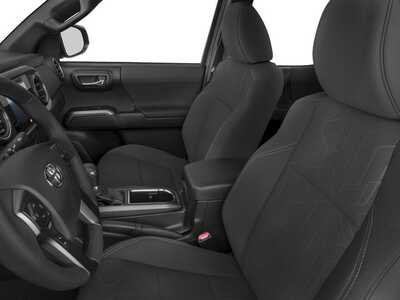 2017 Toyota Tacoma, $27977. Photo 9