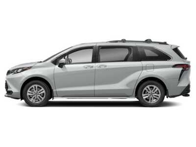 2023 Toyota Sienna, $52477. Photo 3