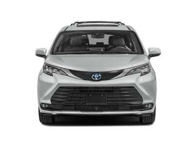 2023 Toyota Sienna, $52477. Photo 4