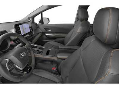 2023 Toyota Sienna, $52477. Photo 9