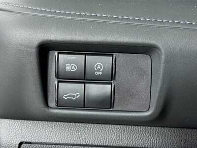 2024 Toyota Highlander, $36477. Photo 10