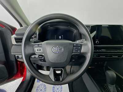 2025 Toyota Camry, $27971. Photo 11