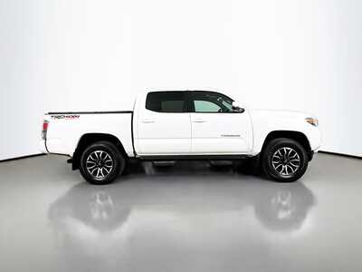 2023 Toyota Tacoma, $45915. Photo 8