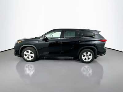 2021 Toyota Highlander, $22977. Photo 4