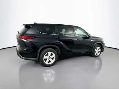2021 Toyota Highlander, $22977. Photo 7