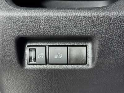 2025 Toyota RAV4, $35977. Photo 10