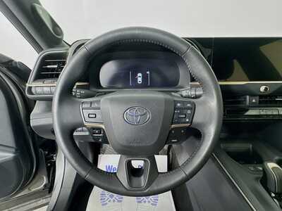 2023 Toyota Crown, $39977. Photo 11