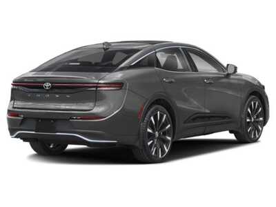 2023 Toyota Crown, $39977. Photo 2