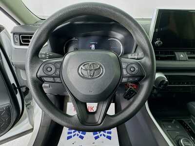 2025 Toyota RAV4, $35477. Photo 11
