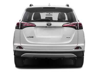 2018 Toyota RAV4, $21977. Photo 5