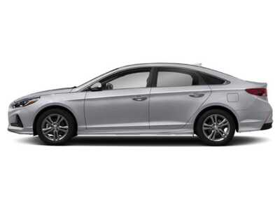 2019 Hyundai Sonata, $15548. Photo 3