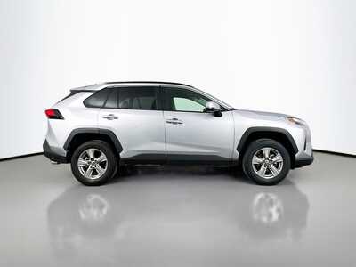 2025 Toyota RAV4, $34977. Photo 8