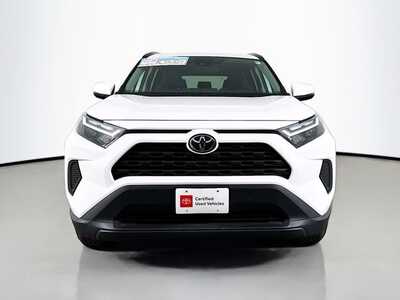 2025 Toyota RAV4, $35977. Photo 2