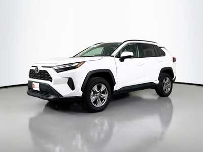 2025 Toyota RAV4, $35977. Photo 3