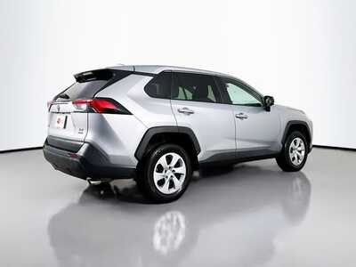 2024 Toyota RAV4, $28091. Photo 7