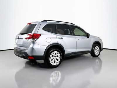 2019 Subaru Forester, $19272. Photo 7