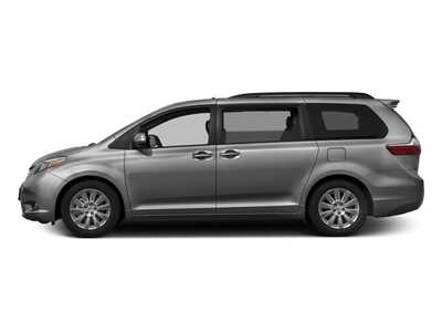 2017 Toyota Sienna, $22977. Photo 3