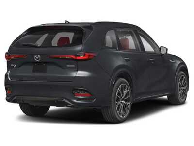 2025 Mazda CX-70, $43229. Photo 2